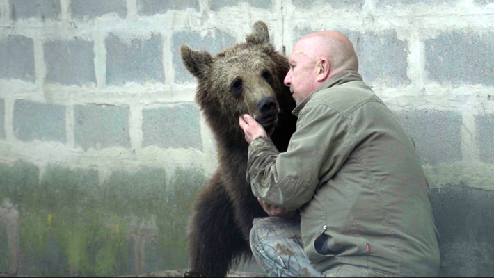 Bear With Me Ahsan Yunus Pakistan 400