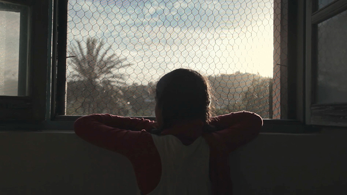 In the Middle of the Earth Teyama Alkamli Syria 400